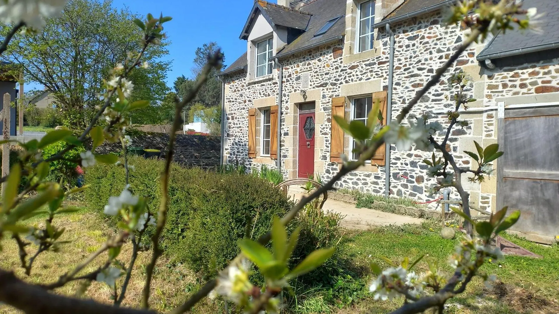Cottage 3Kms De Binic 4 Chambres Jardin Lantic 0*,  フランス